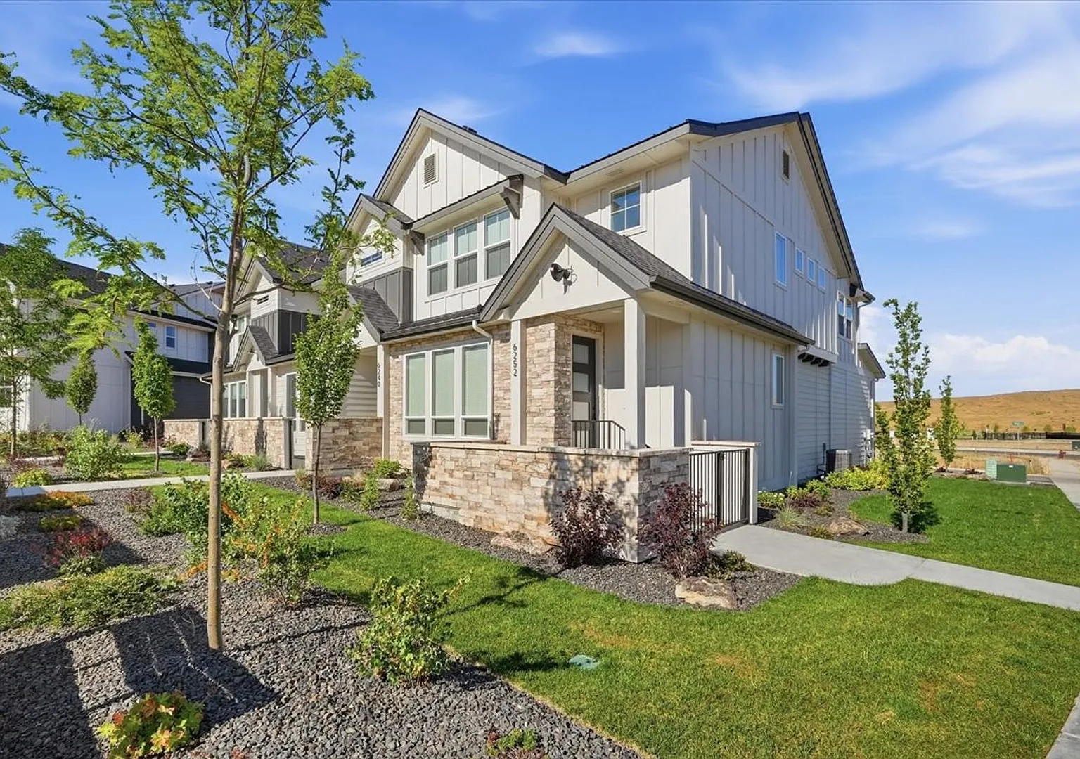 Brand New Townhome in new Valnova — Photo 2