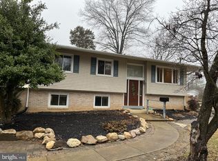4400 San Carlos Dr, Fairfax, VA 22030