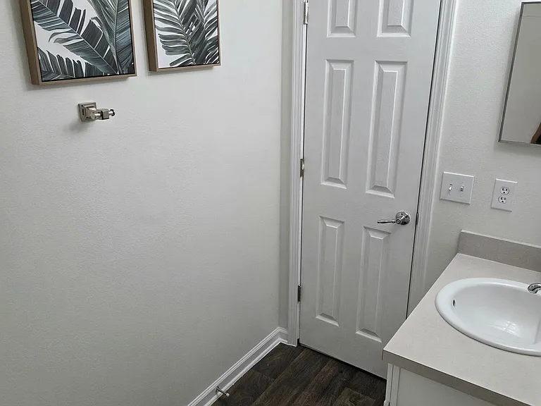415 Southern Branch Ln — Photo 17