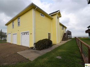 57 Lee St, Pt Lavaca, TX 77979