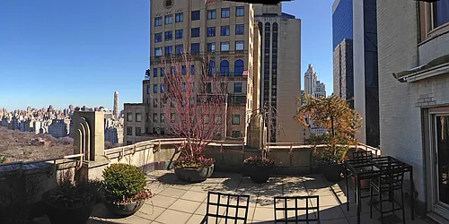 Rented by Vivaldi Real Estate