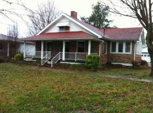 403 S Main St, Caneyville, KY 42721