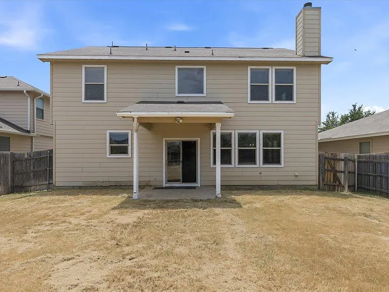 108 Quarry Ln — Photo 32