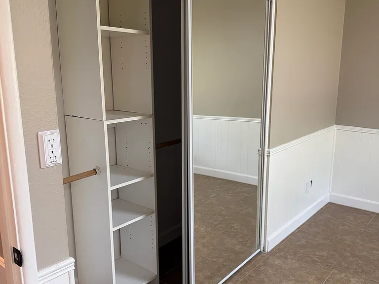 2060 W Devonshire Cir — Photo 24