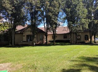 3577 Orion Rd, Oakland, MI 48363