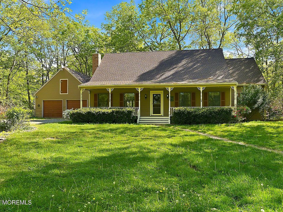 1st image of 3206 Ridgewood Road