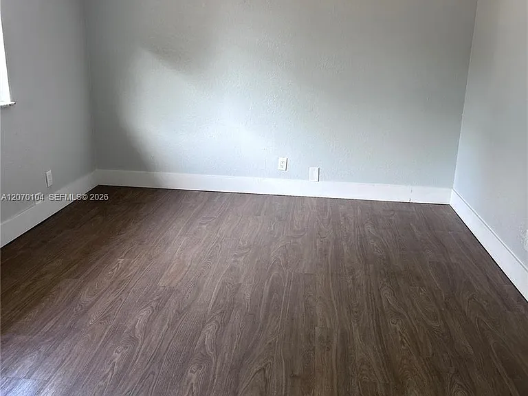 2181 Catherine Dr #2 — Photo 4