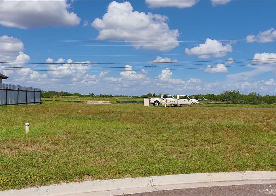1st image of 50 Pecan St