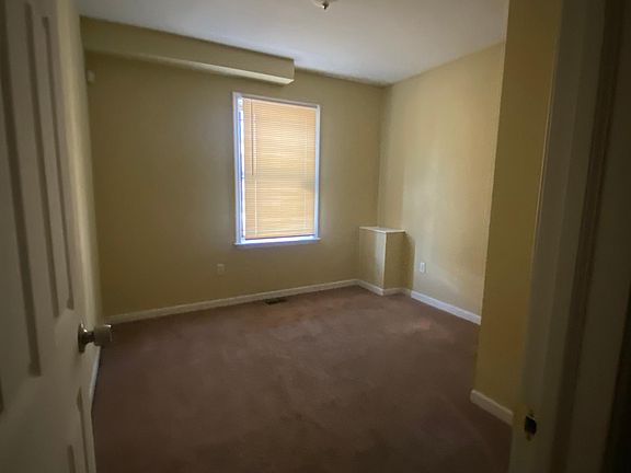 3rd image of 1819 Cecil B Moore Ave APT B