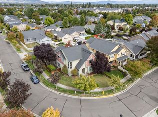 1134 Steamboat Dr, Central Pt, OR 97502