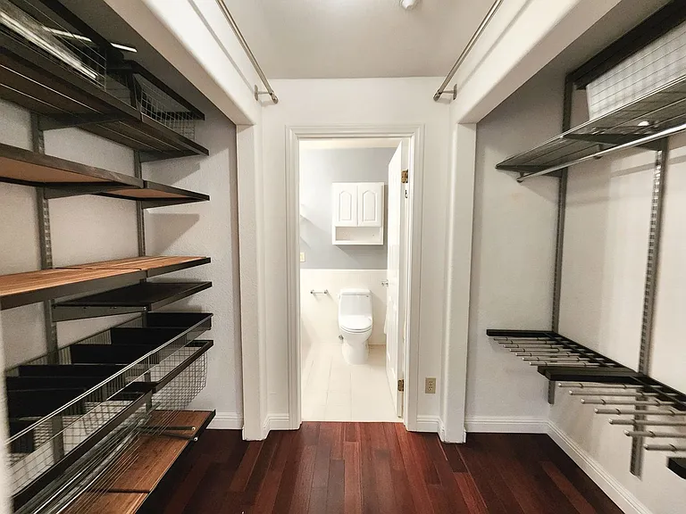 111 E Poplar Ave #105 — Photo 32