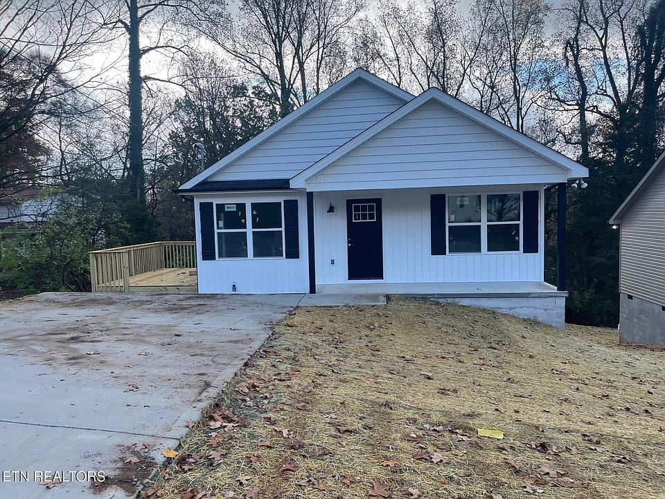 2nd image of 341 W Outer Dr