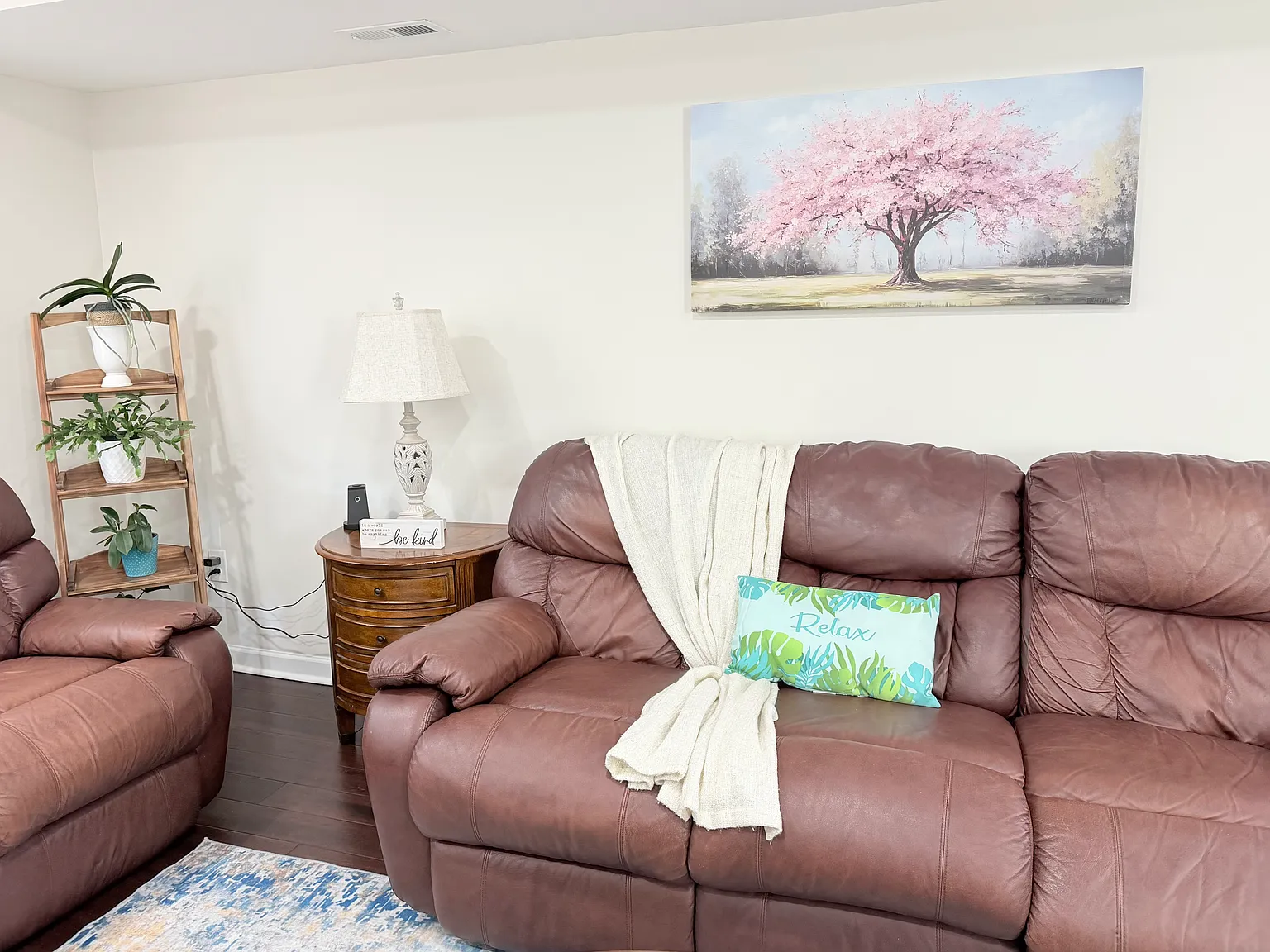 3 bed, 1450 sqft, $3,200 — Photo 1