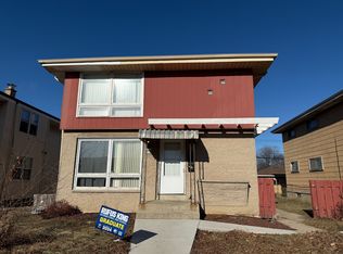 8720 W Hampton Ave, Milwaukee, WI 53225