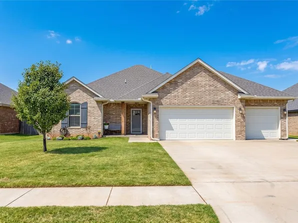 1801 W Zachary Way, Mustang, OK 73064