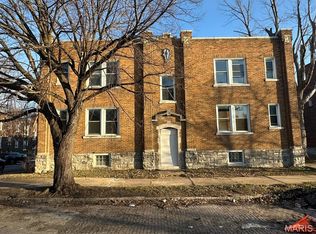 2925 Gasconade St, Saint Louis, MO 63118