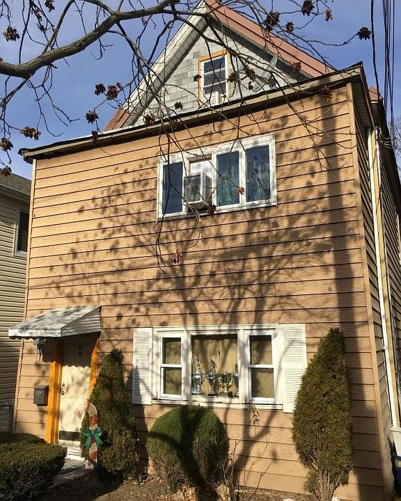 1st image of 167 Benziger Ave