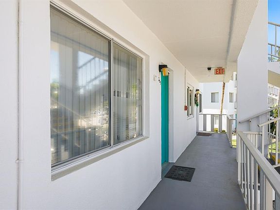 4th image of 8454 111th St APT 209