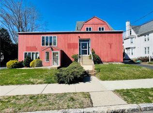 425 Montauk Ave #1, New London, CT 06320