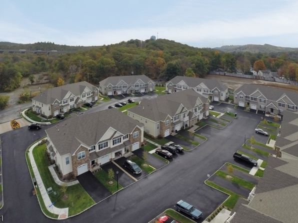 11 Dogwood Ln #11