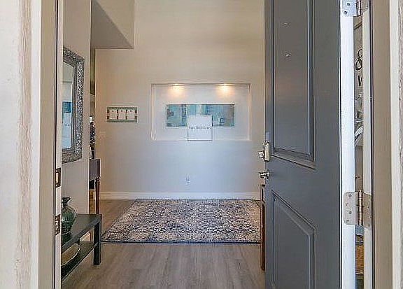 5th image of 733 N Sage Creek Cir