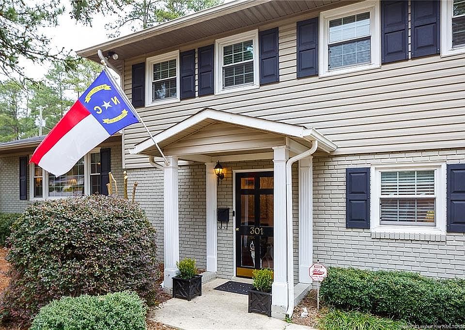 2nd image of 301 Murray Hill Rd