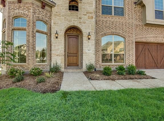 3rd image of 305 Gentle Creek Dr