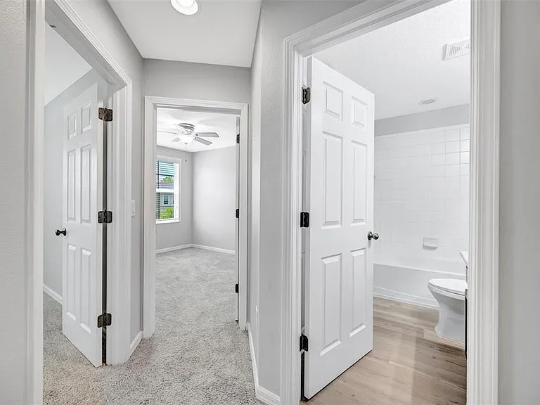 6705 Holly Heath Dr — Photo 33