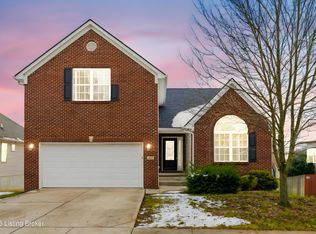 260 Gleneagles Way, Versailles, KY 40383
