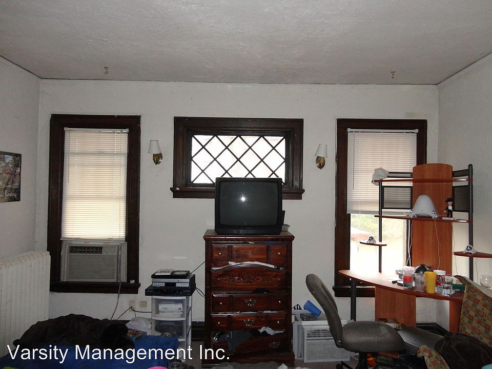 1st image of 1039 Baldwin Ave APT 04