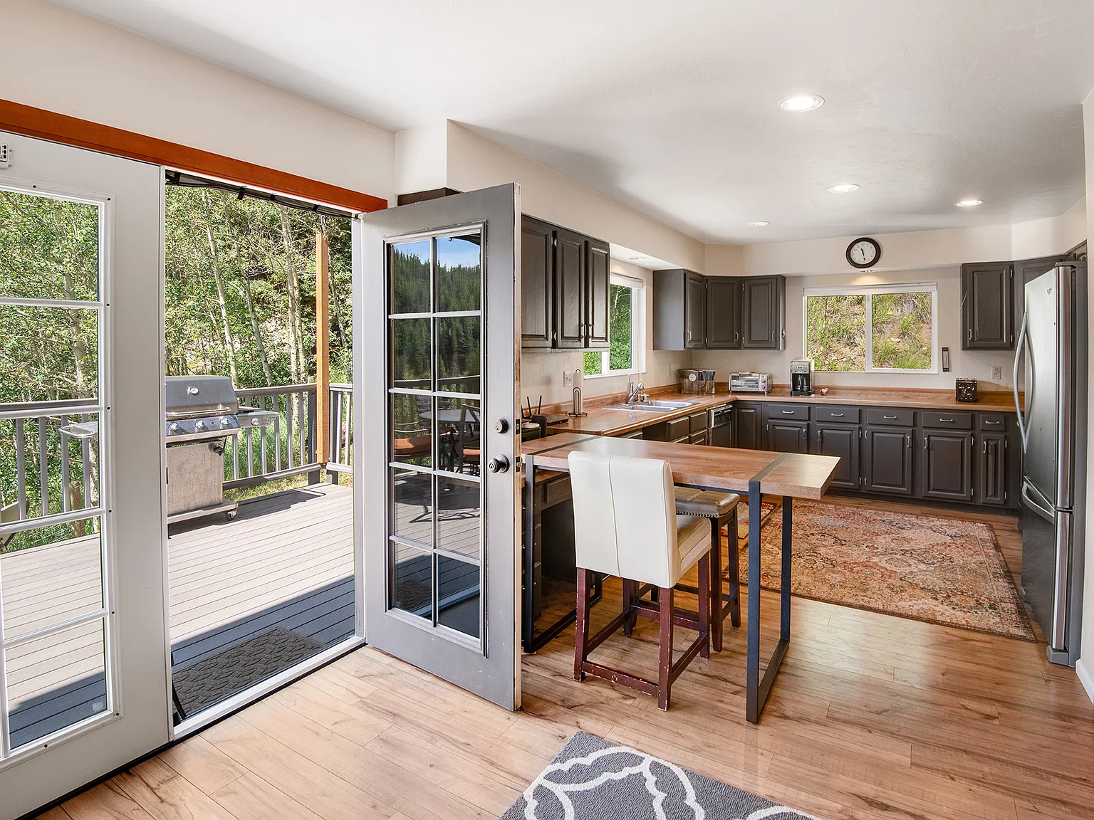 1 bed, 1000 sqft, $900 — Photo 2