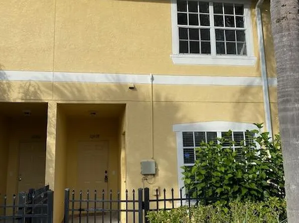 10918 Winter Crest Dr, Riverview, FL 33569