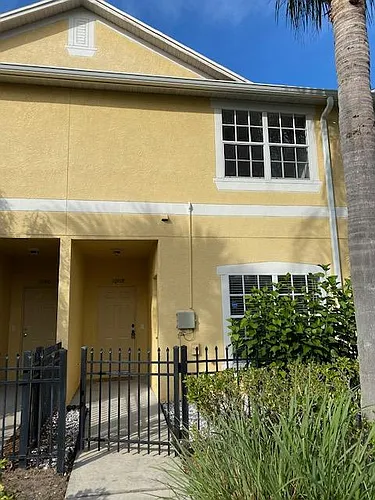 10918 Winter Crest Dr Photo 1