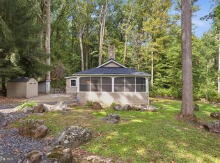 1819 Snyder Rd, Green Lane, PA 18054