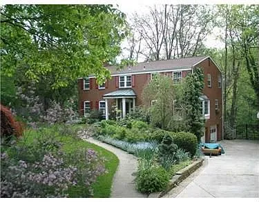37 Easton Rd photo 1