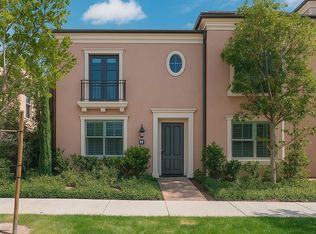 210 Rodeo #9, Irvine, CA 92602