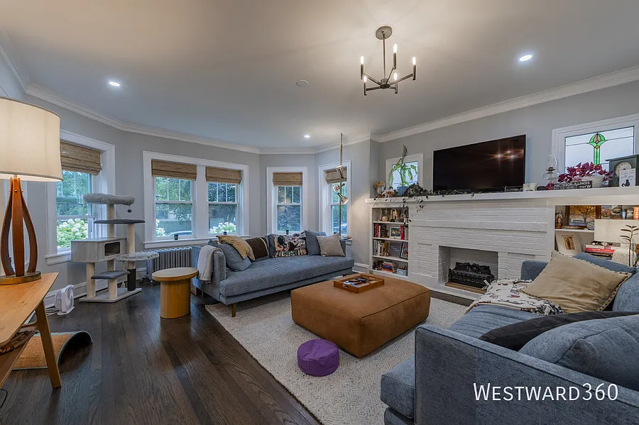 2bed/1bath with garage parking — Photo 4