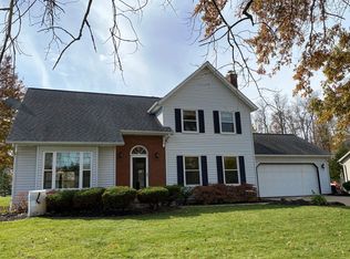 1571 Greenbriar Dr, Ashland, OH 44805