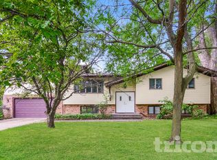 2361 5th St NW, New Brighton, MN 55112