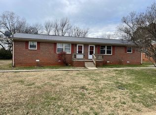 110 Allen Dr, Winchester, TN 37398