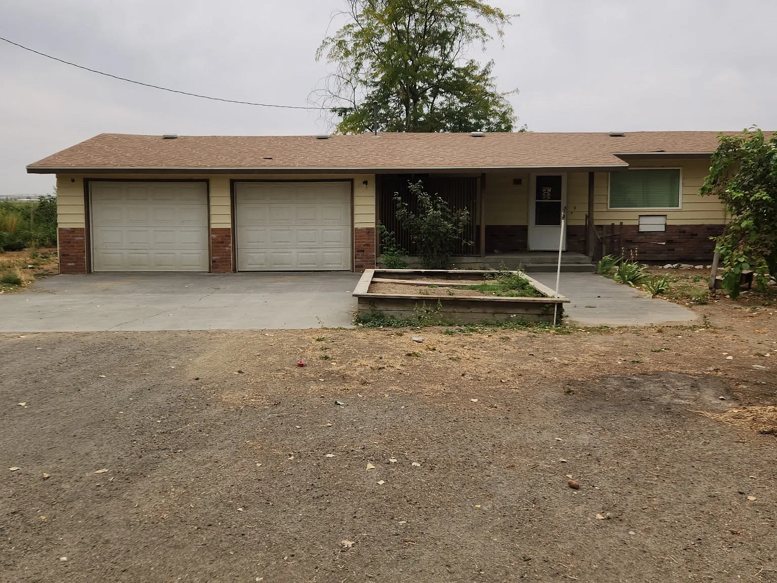 3 bed, 1424 sqft, $1,650 — Photo 1