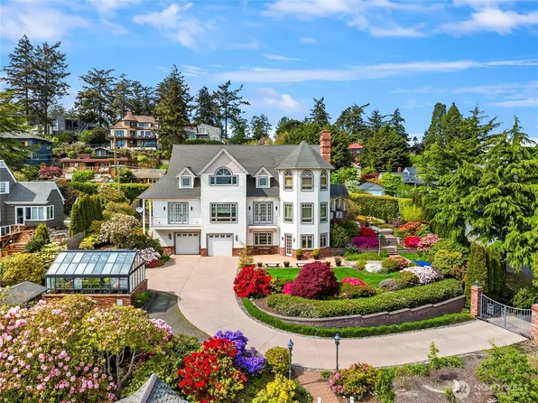 1107 Madison Street, Port Townsend, WA 98368