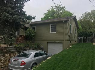 2413 S 6th St, Omaha, NE 68108