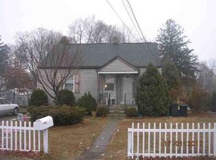 3 Eyland Pl, Succasunna, NJ 07876