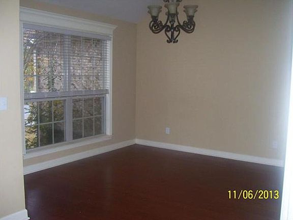 5th image of 1553 Brookshire Dr