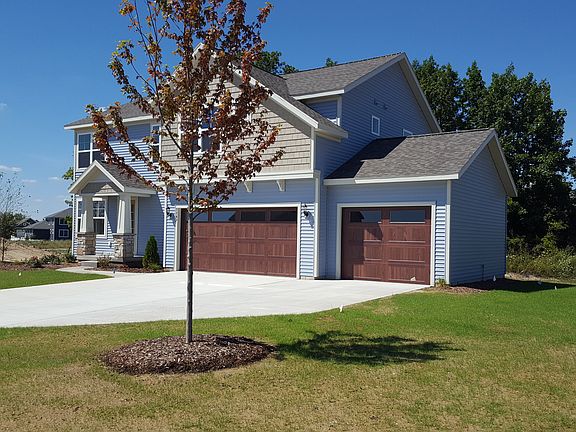 3rd image of 3397 Camrose Drive
