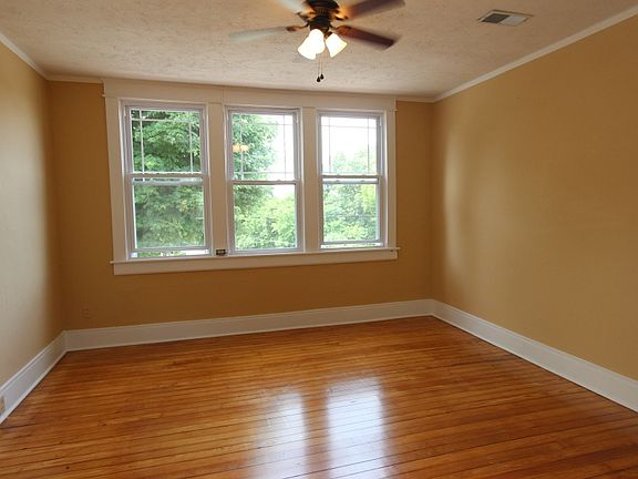 4th image of 309 Greenwood Ave