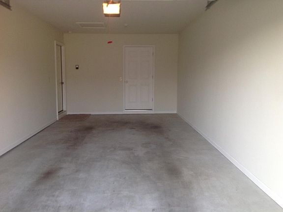 4th image of 1309 Brooks Ct