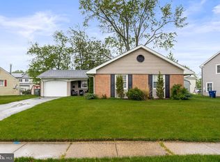 49 Peartree Ln, Willingboro, NJ 08046