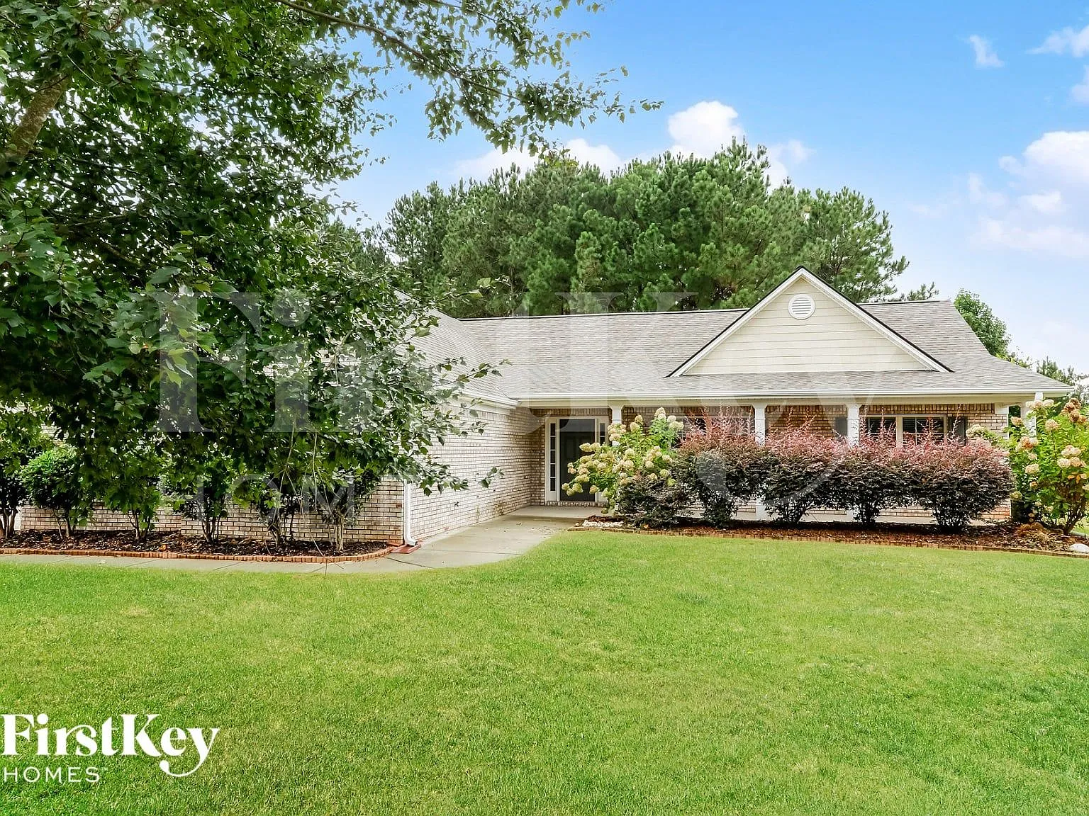 3 bed, 2.0 bath, 2152 sqft, $2,680 — Photo 1